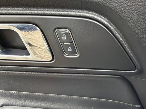 Used 2017 Ford Mustang Premium RWD image 16