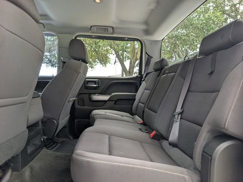 Used 2018 Chevrolet Silverado 1500 LT w/ All Star Edition AWD/4WD image 18