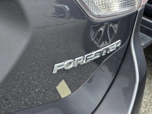 Used 2023 Subaru Forester AWD/4WD image 14