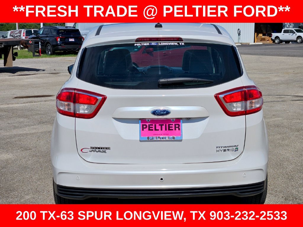 Used 2017 Ford C-MAX Titanium w/ Equipment Group 301A FWD image 5