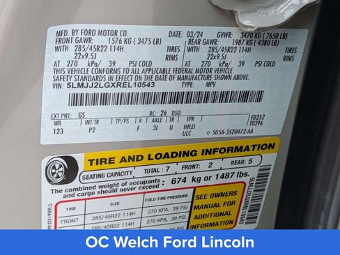 Certified 2024 Lincoln Navigator Reserve AWD/4WD image 17