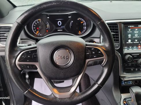 Used 2018 Jeep Grand Cherokee Laredo AWD/4WD image 20
