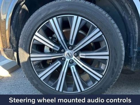 Used 2024 Volvo XC90 B5 Core image 14