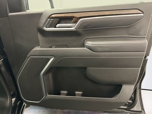 Used 2023 GMC Sierra 1500 Elevation image 33