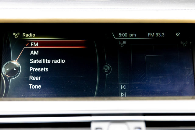 Used 2013 BMW 760Li RWD image 86