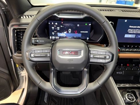 New 2026 GMC Canyon AT4 image 21