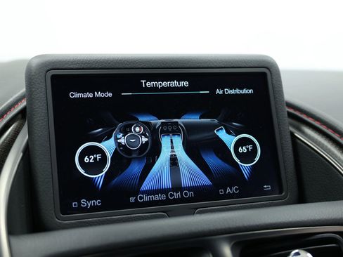 Used 2018 Aston Martin DB11 V12 image 33