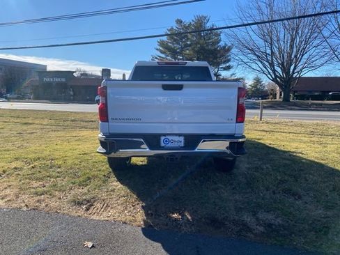New 2025 Chevrolet Silverado 1500 LT w/ Leather Package image 4