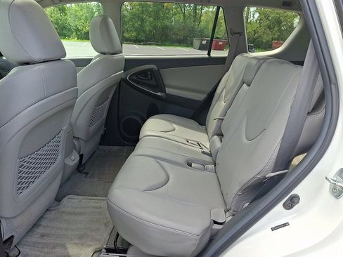 Used 2012 Toyota RAV4 Limited w/ Premium Plus Value Pkg AWD/4WD image 9