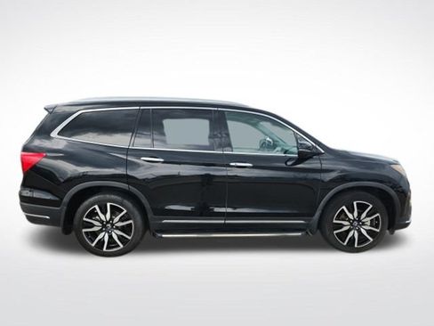 Used 2021 Honda Pilot Touring image 9