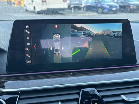 Used 2017 BMW 530i image 19