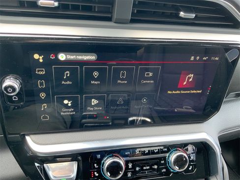 New 2026 GMC Sierra 1500 Denali w/ Technology Package image 13