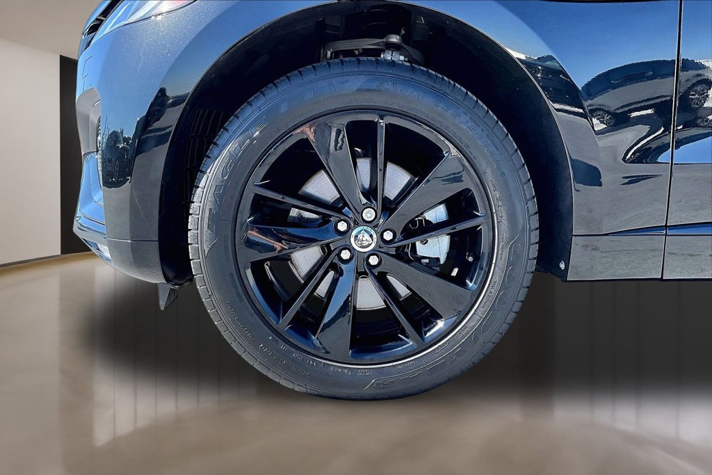 Used 2024 Jaguar F-PACE R-Dynamic S AWD/4WD image 32