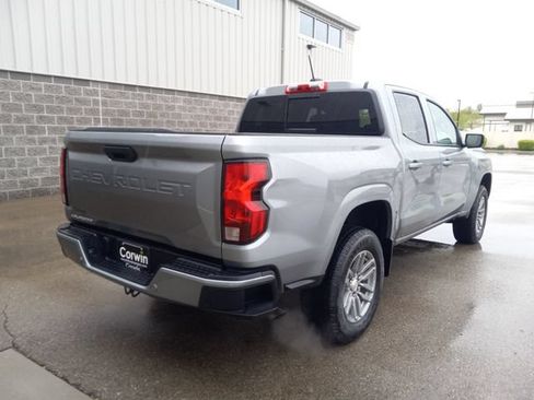 Used 2025 Chevrolet Colorado LT RWD image 6