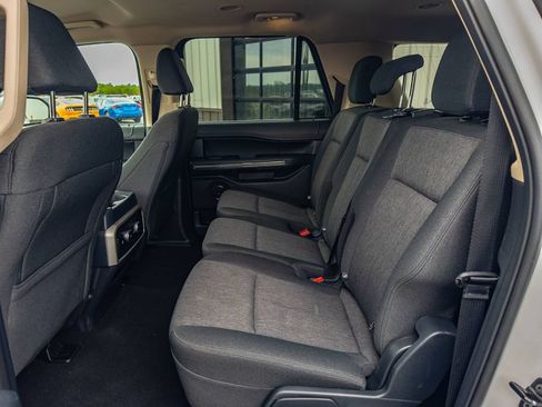 Used 2024 Ford Expedition Max XLT AWD/4WD image 8