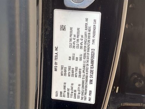 Used 2021 Tesla Model 3 Standard Range Plus RWD image 30