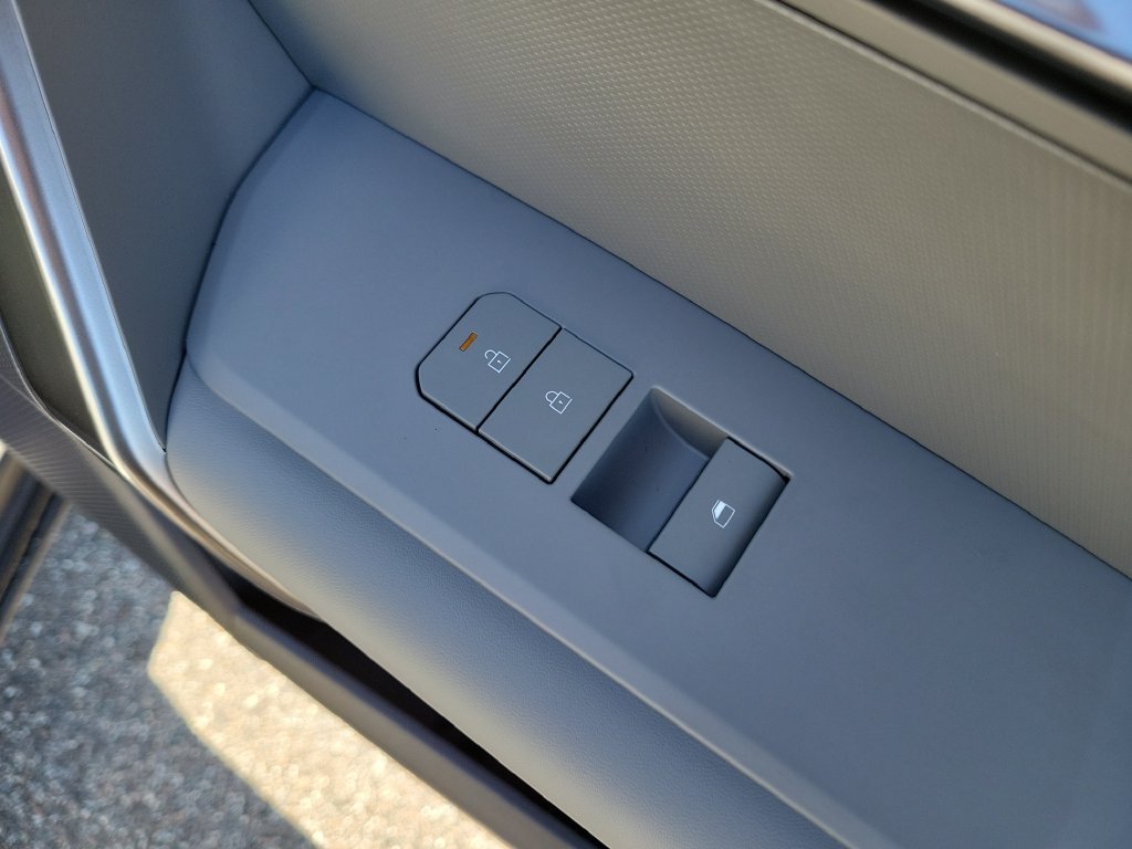 New 2027 Kia Seltos S FWD image 11