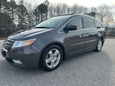 Used 2013 Honda Odyssey Touring Elite image 1