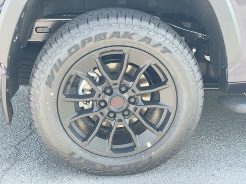 Used 2026 Toyota Sequoia Limited w/ TRD Off-Road Package AWD/4WD image 15