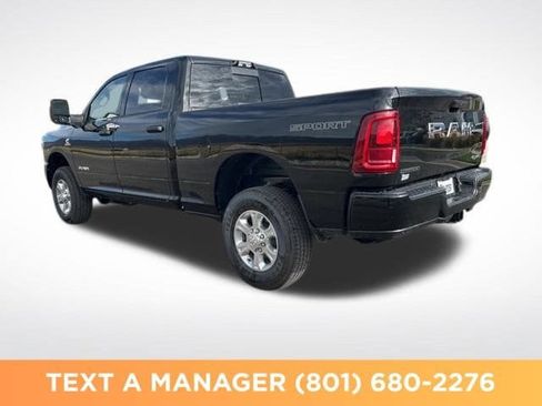 New 2026 RAM 2500 Big Horn AWD/4WD image 6