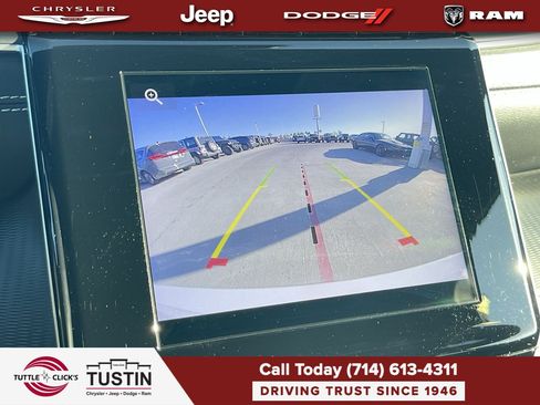 Used 2023 Jeep Grand Cherokee L Laredo AWD/4WD image 35
