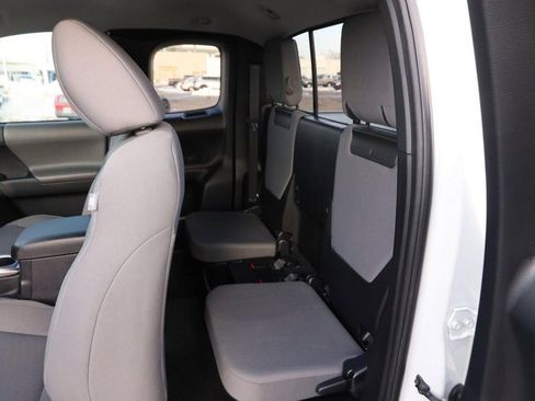 Certified 2021 Toyota Tacoma SR image 10