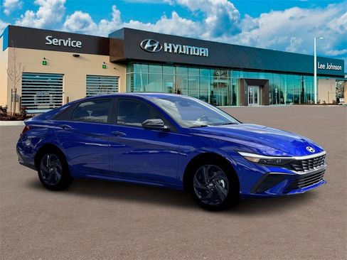 New 2026 Hyundai Elantra Sport w/ Cargo Package image 10