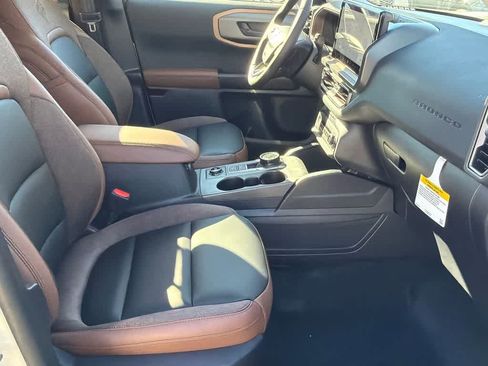 New 2025 Ford Bronco Sport Outer Banks AWD/4WD image 12