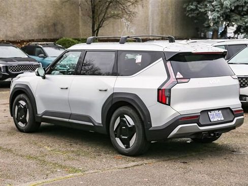 New 2026 Kia EV9 Wind image 6
