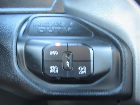 Used 2026 RAM 2500 Big Horn AWD/4WD image 27