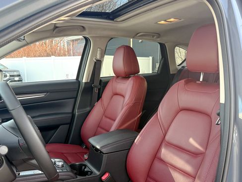 Used 2025 MAZDA CX-5 Carbon Edition image 22