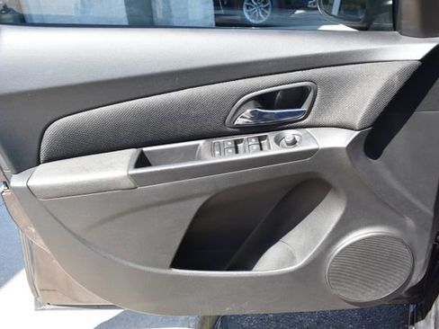 Used 2014 Chevrolet Cruze LTZ w/ RS Package FWD image 18