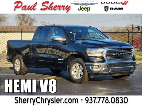 Used 2023 RAM 1500 Laramie AWD/4WD image 1