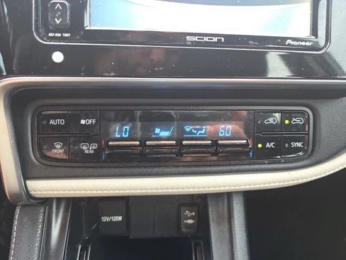 Used 2016 Scion iM FWD image 26