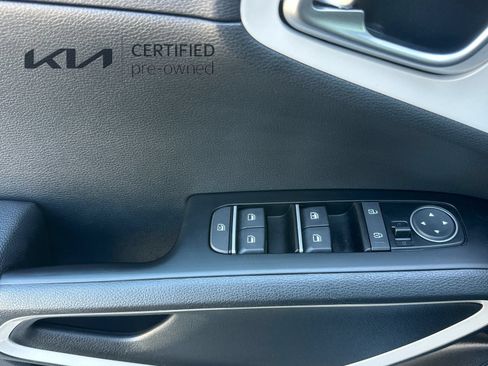 Certified 2023 Kia Soul GT-Line FWD image 12