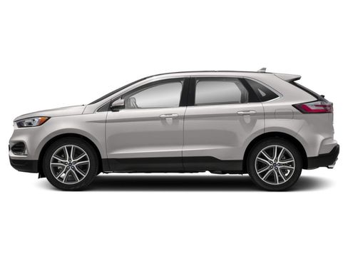 Used 2019 Ford Edge Titanium w/ Equipment Group 301A image 13
