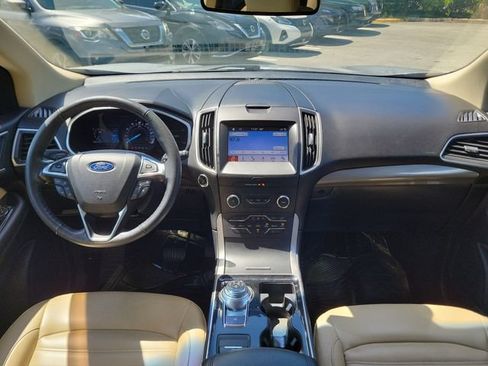 Used 2019 Ford Edge SEL w/ Equipment Group 201A AWD/4WD image 13