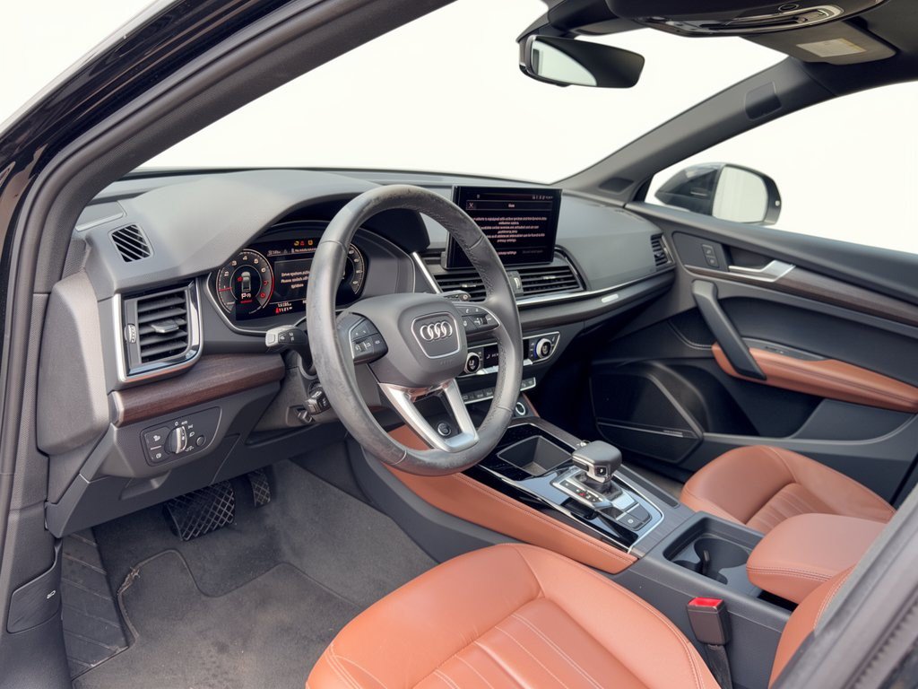 Used 2023 Audi Q5 2.0T Premium Plus w/ Premium Plus Package AWD/4WD image 4