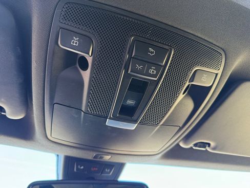 Used 2020 Mercedes-Benz GLA 250 4MATIC w/ AMG Line Exterior image 31