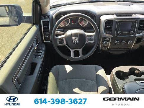 Used 2024 RAM 1500 Classic SLT AWD/4WD image 17