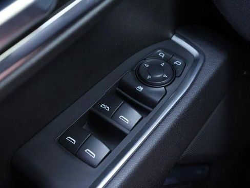 Used 2023 GMC Sierra 1500 Elevation AWD/4WD image 18