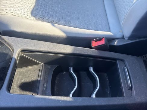 Certified 2022 Volkswagen ID.4 Pro S image 44