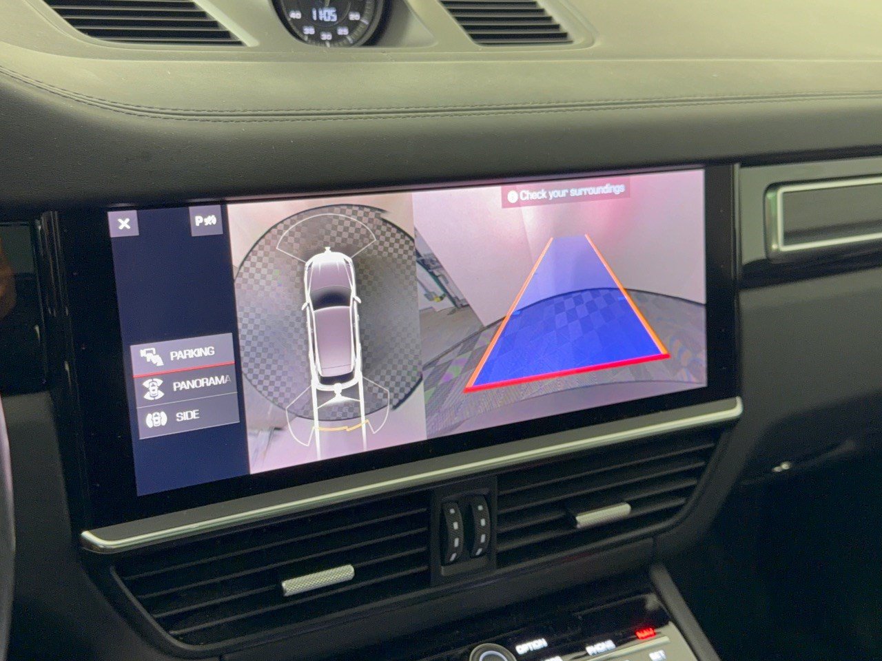 Certified 2021 Porsche Cayenne GTS AWD/4WD image 24