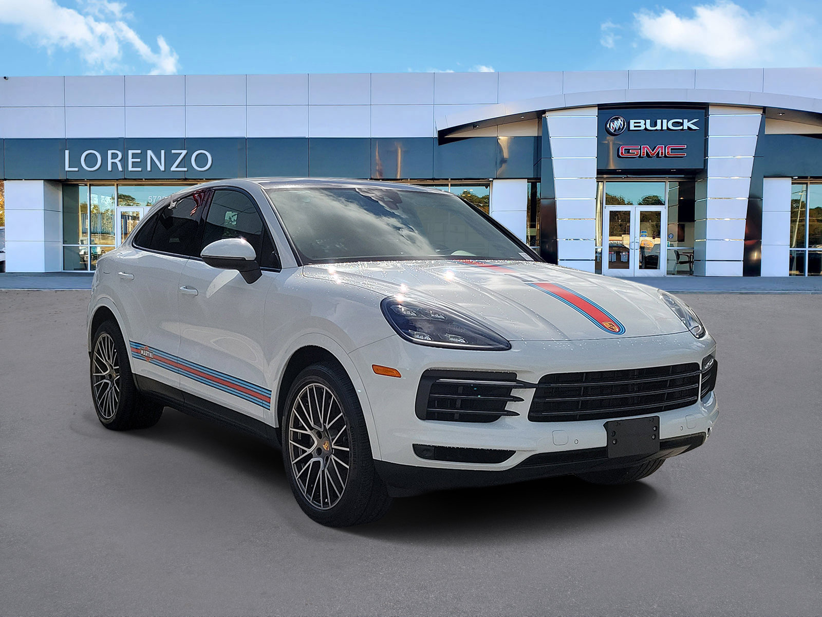 Used 2023 Porsche Cayenne Platinum Edition AWD/4WD image 3