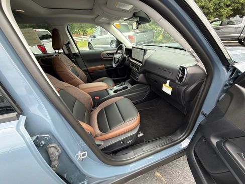 New 2026 Ford Bronco Sport Outer Banks w/ Outer Banks Tech Package+ AWD/4WD image 15