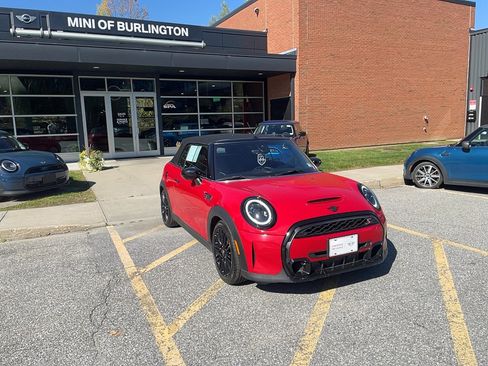 Used 2023 MINI Cooper S image 8