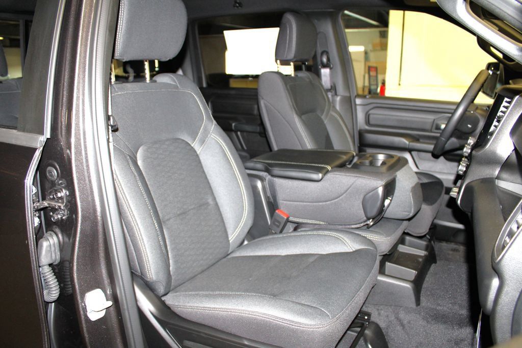 New 2026 RAM 1500 Tradesman AWD/4WD image 34