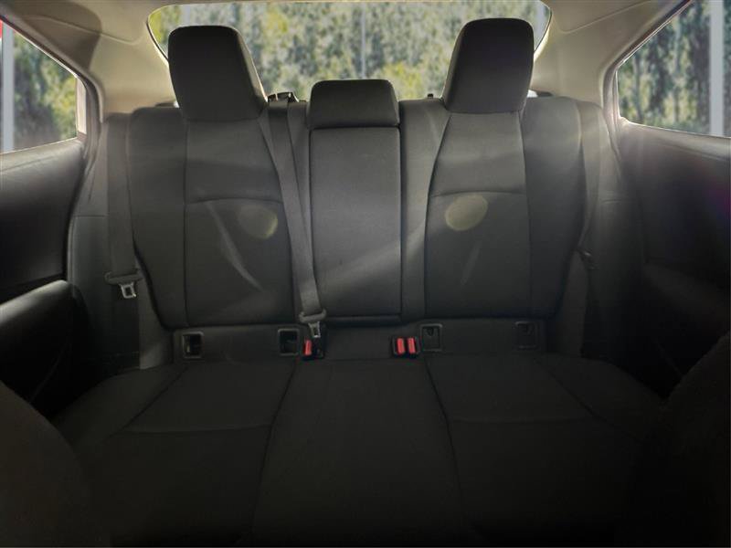 Used 2021 Toyota Corolla LE w/ Carpet Mat Package (TMS) FWD image 15