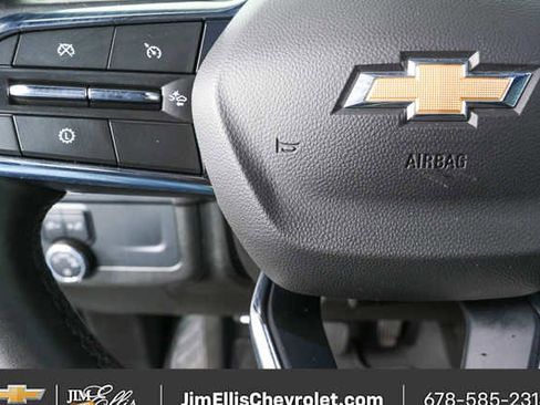 Used 2025 Chevrolet Tahoe LT image 9