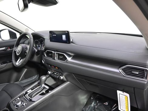 New 2025 MAZDA CX-5 AWD 2.5 S w/ Preferred Package image 15